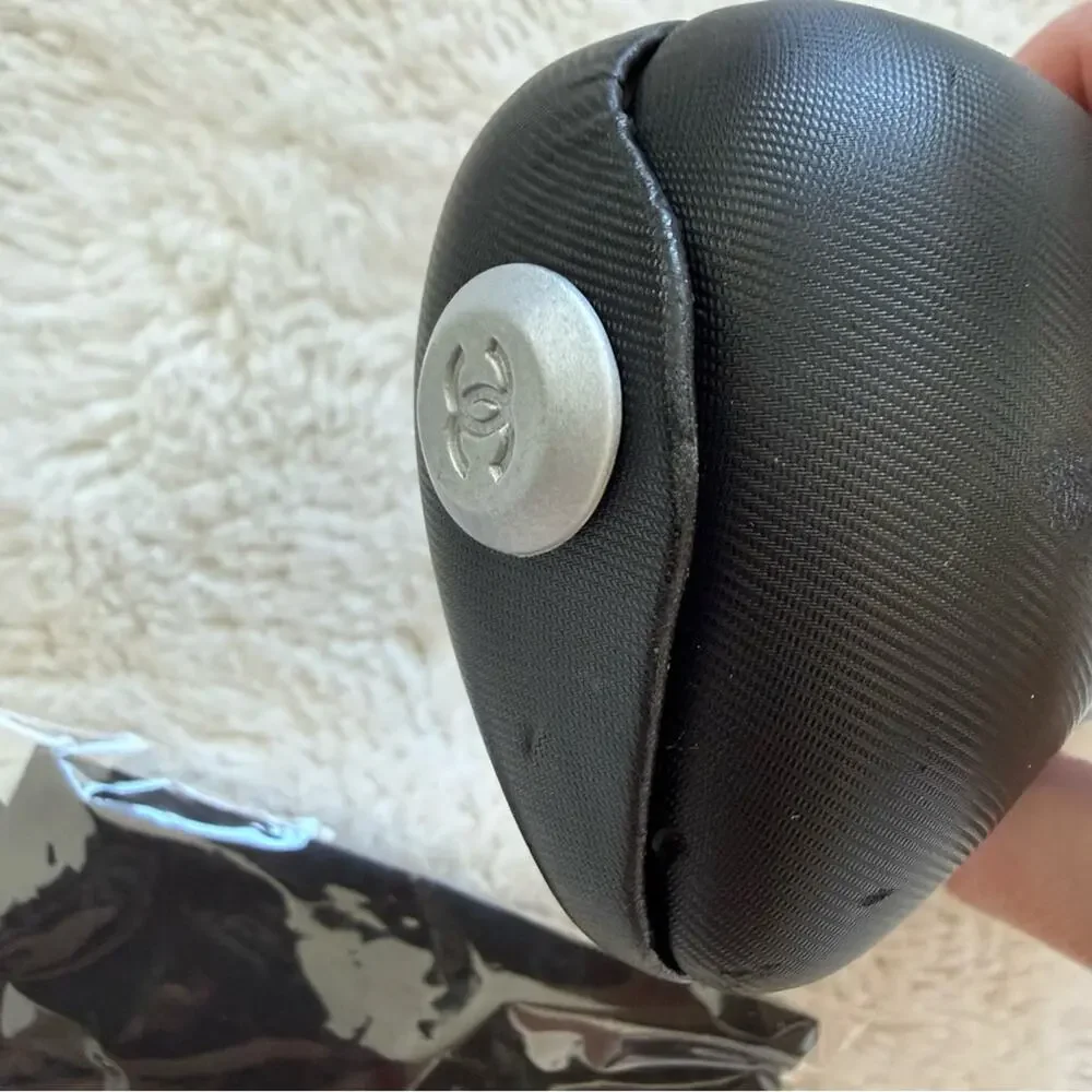 CHANEL vintage sunglasses case Authentic - Picture 3 of 7